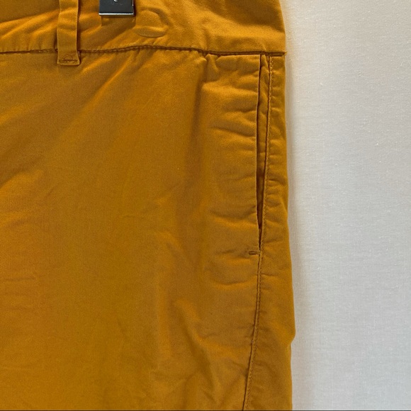 Old Navy Everyday Short Women’s Size 14 - Picture 5 of 8